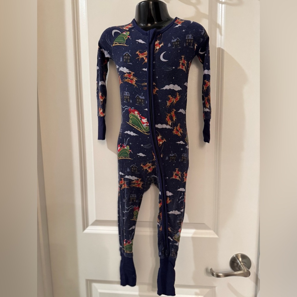 Little Sleepies Santa’s Sleigh Zippy